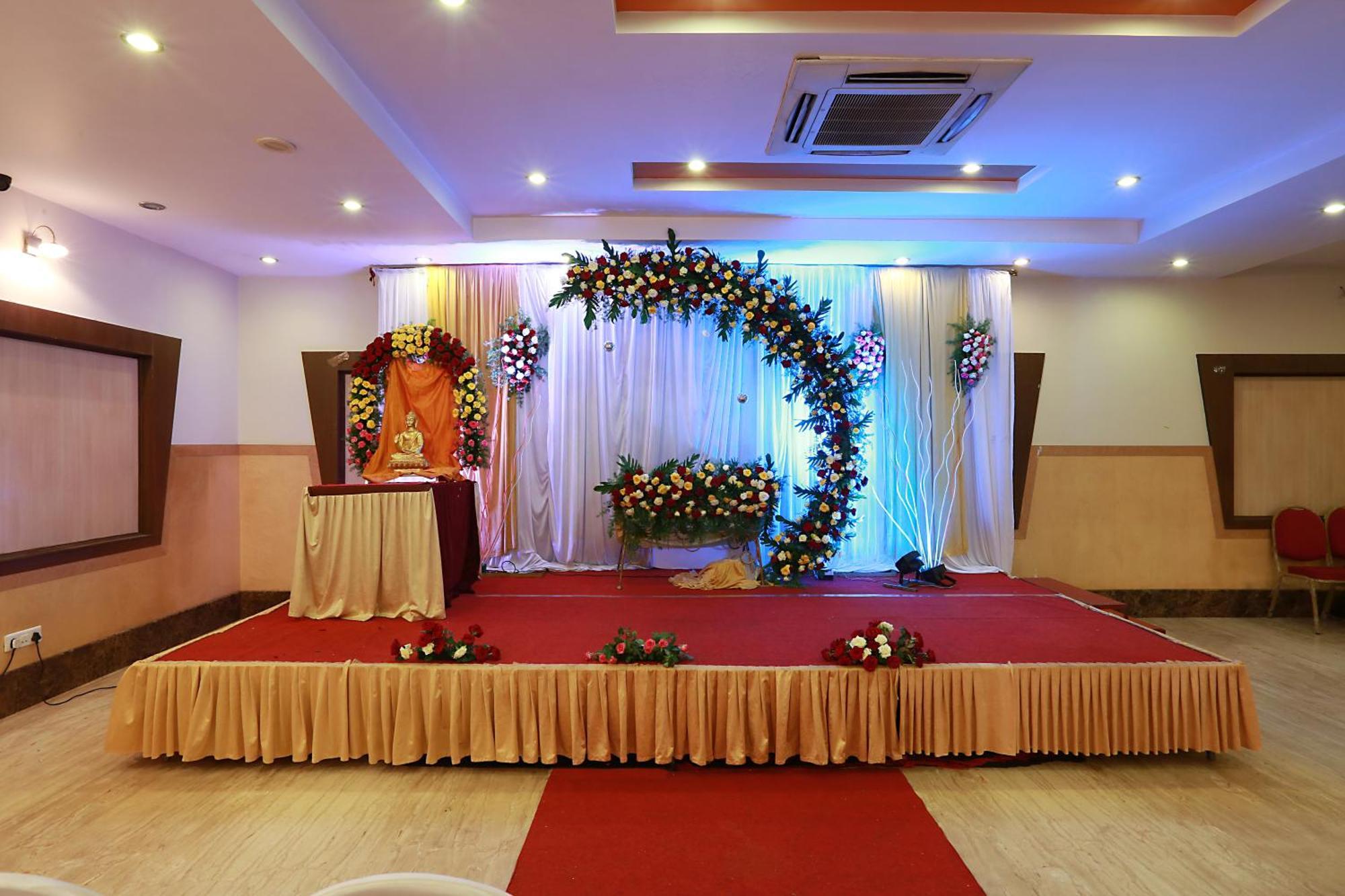 Hotel Abhimaani Vasathi, Rajajinagar Bangalore Exterior photo